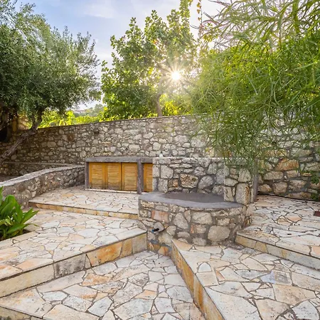Landsted Stone In Groves - Sea & Mountain Views Kalamaki (Messinia)