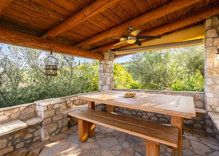 Stone In Groves - Sea & Mountain Views * Kalamaki (Messinia)